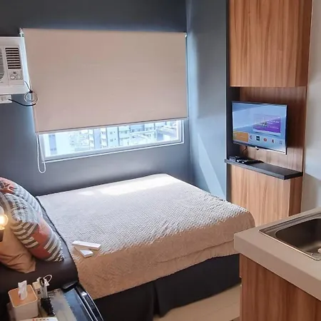 Penthouse 1 At Urban Deca Edsa By Citystudio